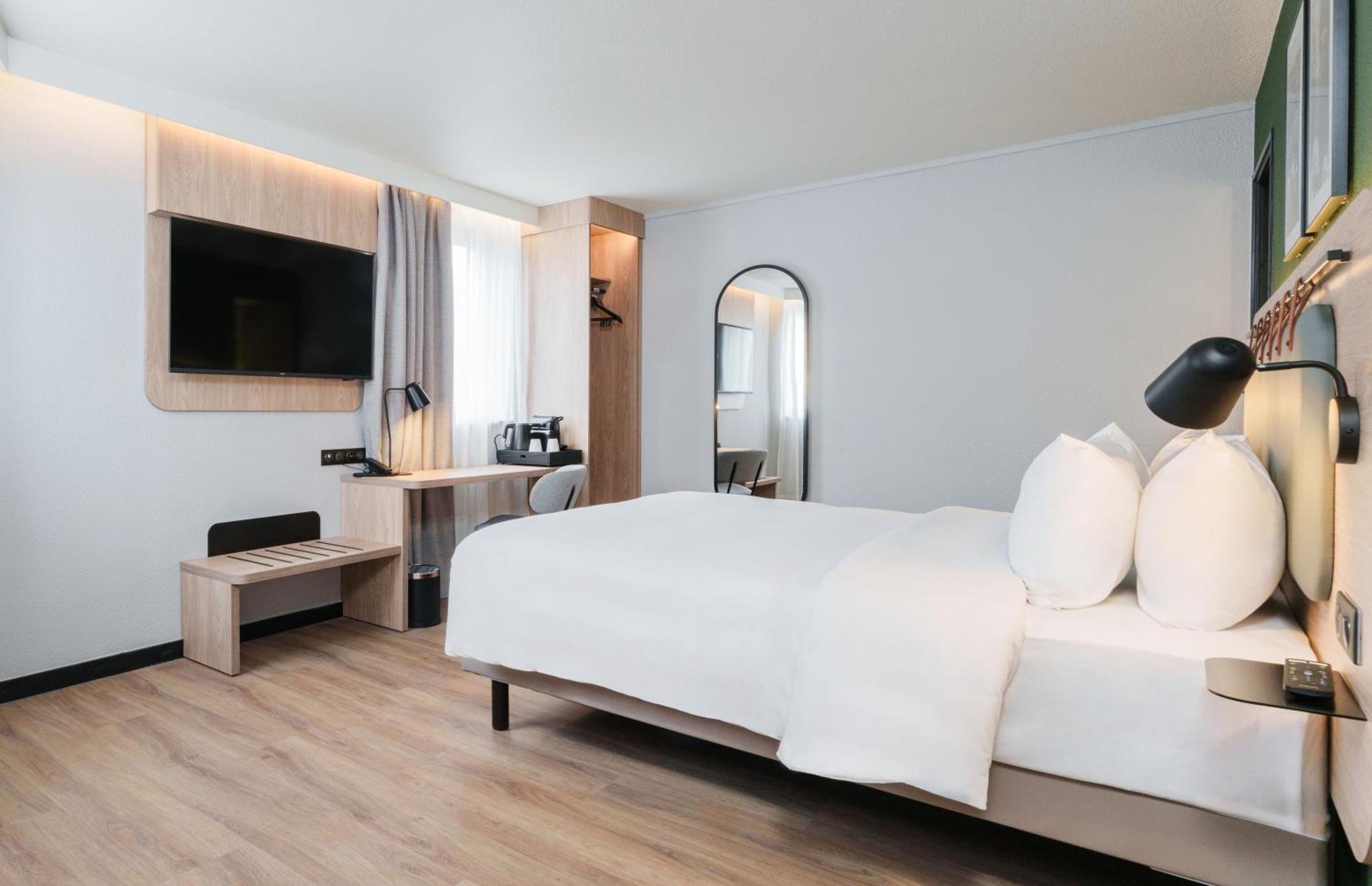 Campanile Paris Sud - Porte D'Orleans - Arcueil Ngoại thất bức ảnh